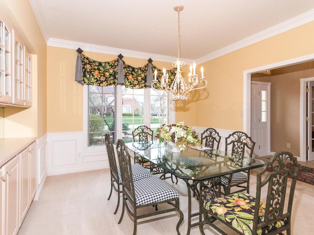 10270 Parkway Drive, Fishers, IN 46037