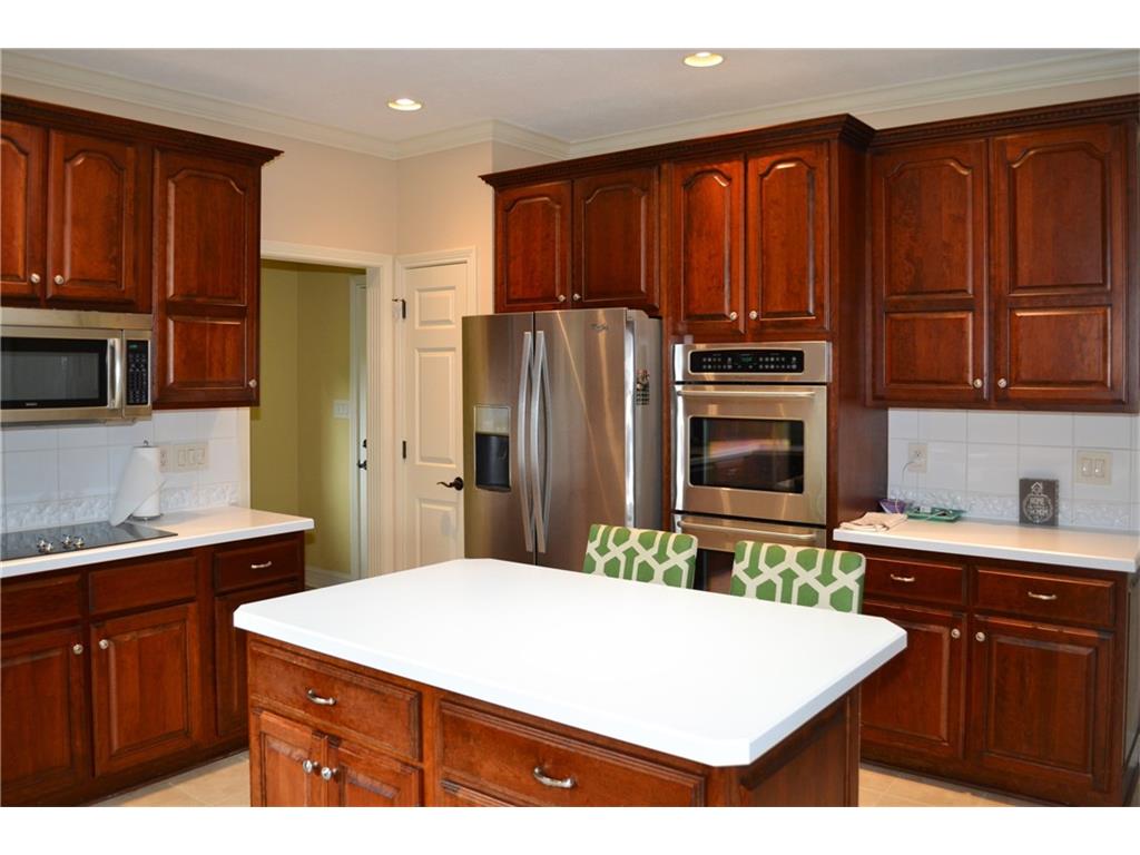 10689 Evergreen Point, Fishers, IN 46037