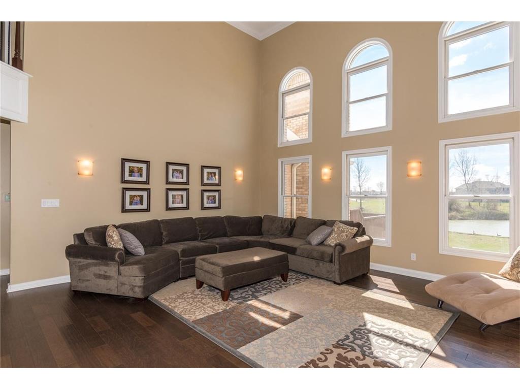 16251 Remington Drive, Fishers, IN 46037