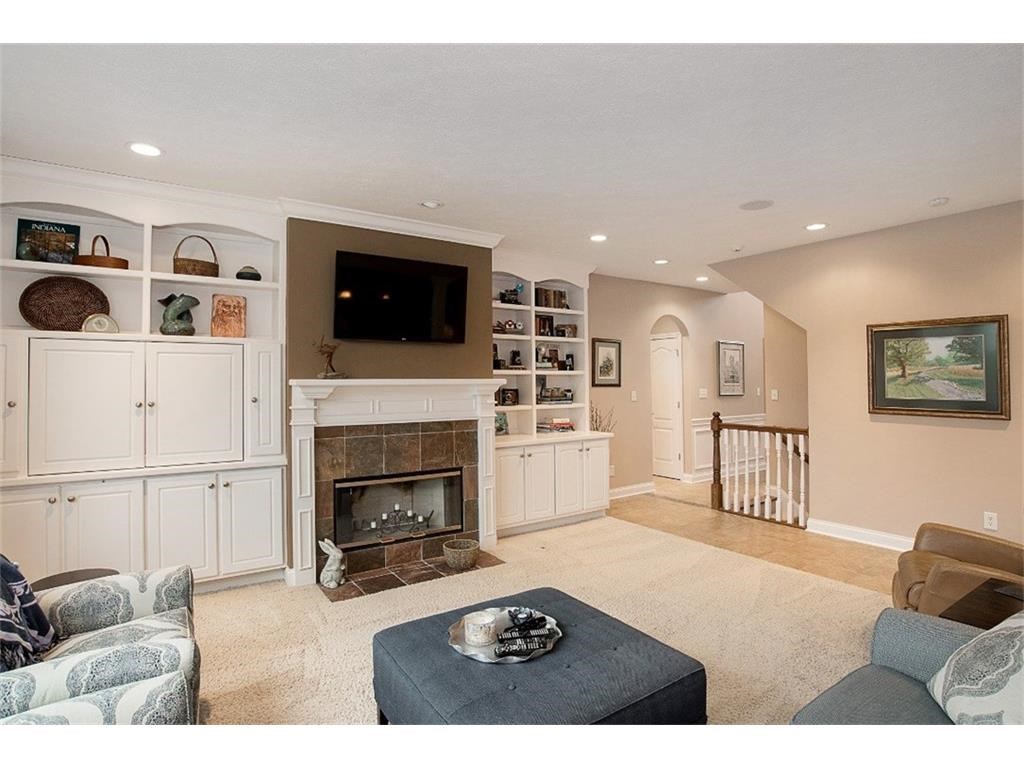 12836 Whitebridge Drive, Fishers, IN 46037