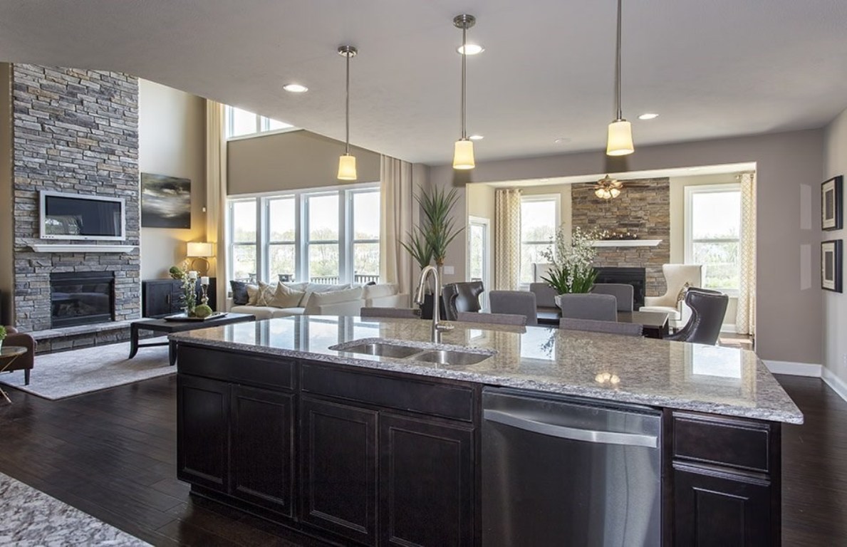 11973 Hawthorn Ridge, Fishers, IN 46037