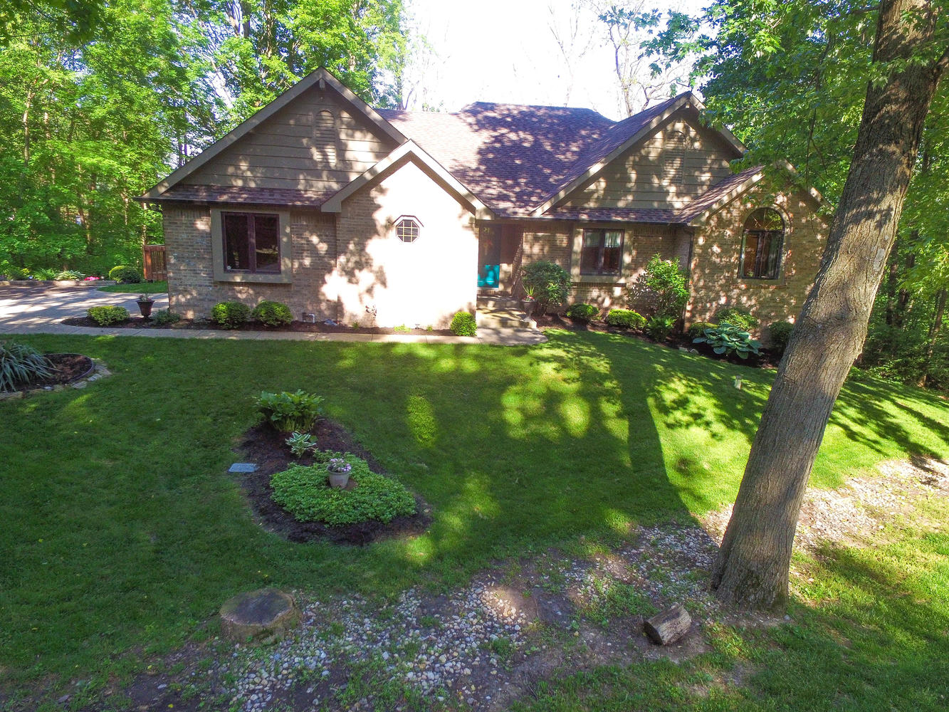 115 Pinehurst Avenue, Fishers, IN 46037