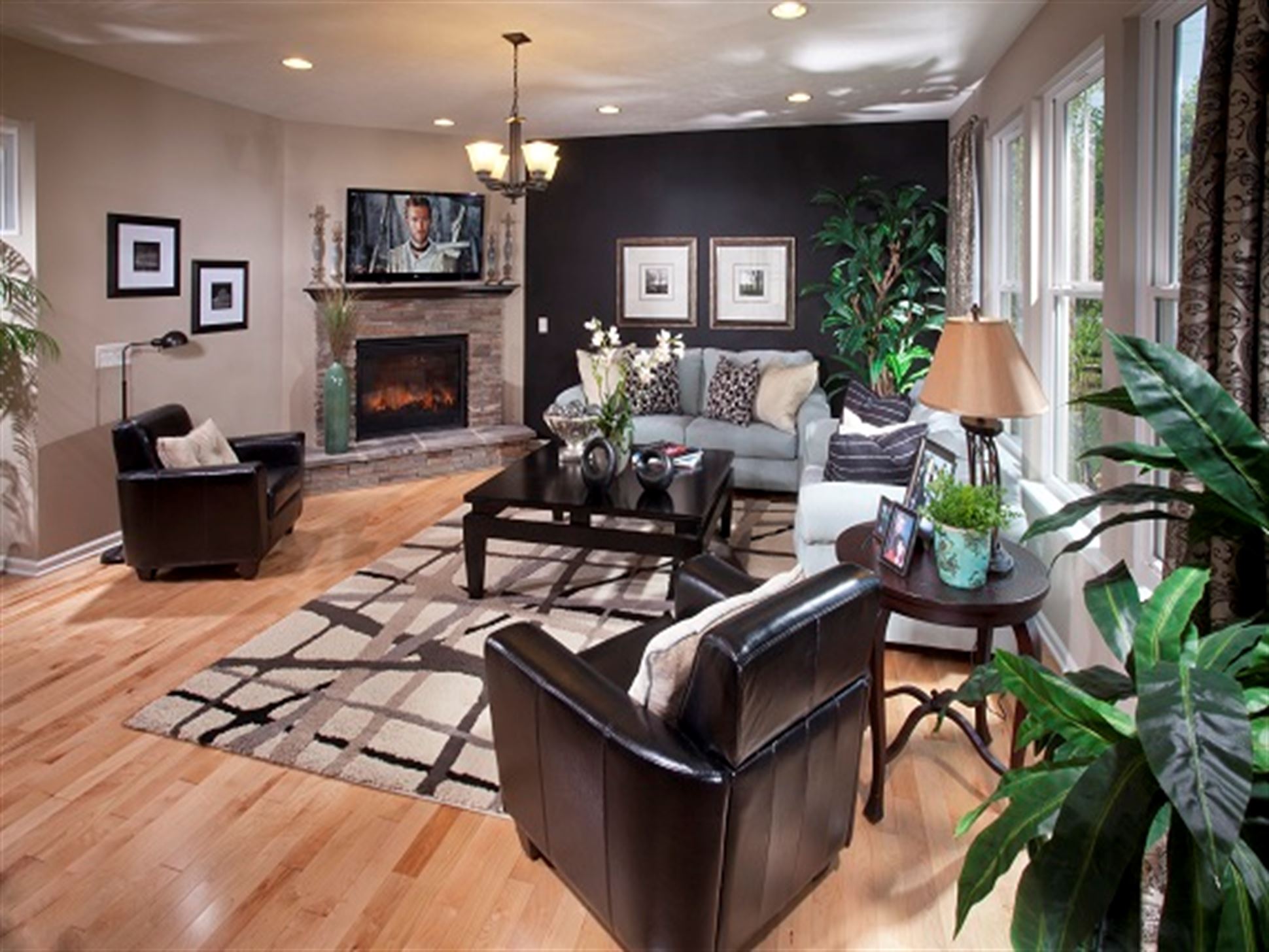 15132 Lansbury Lane, Fishers, IN 46037