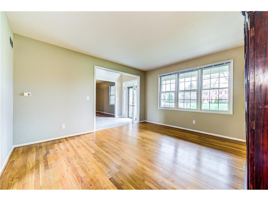 10856 WINDERMERE Boulevard, Fishers, IN 46038