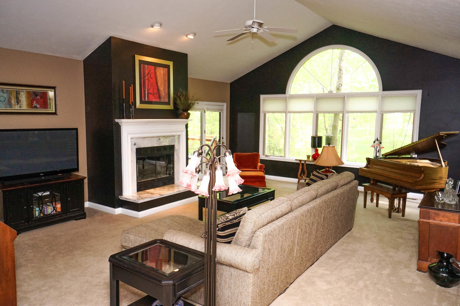 12952 Fawns Ridge, Fishers, IN 46038