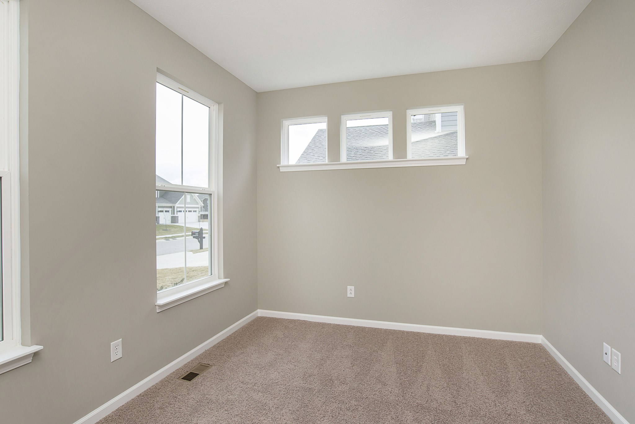 16005 Oakhurst Lane, Fishers, IN 46040