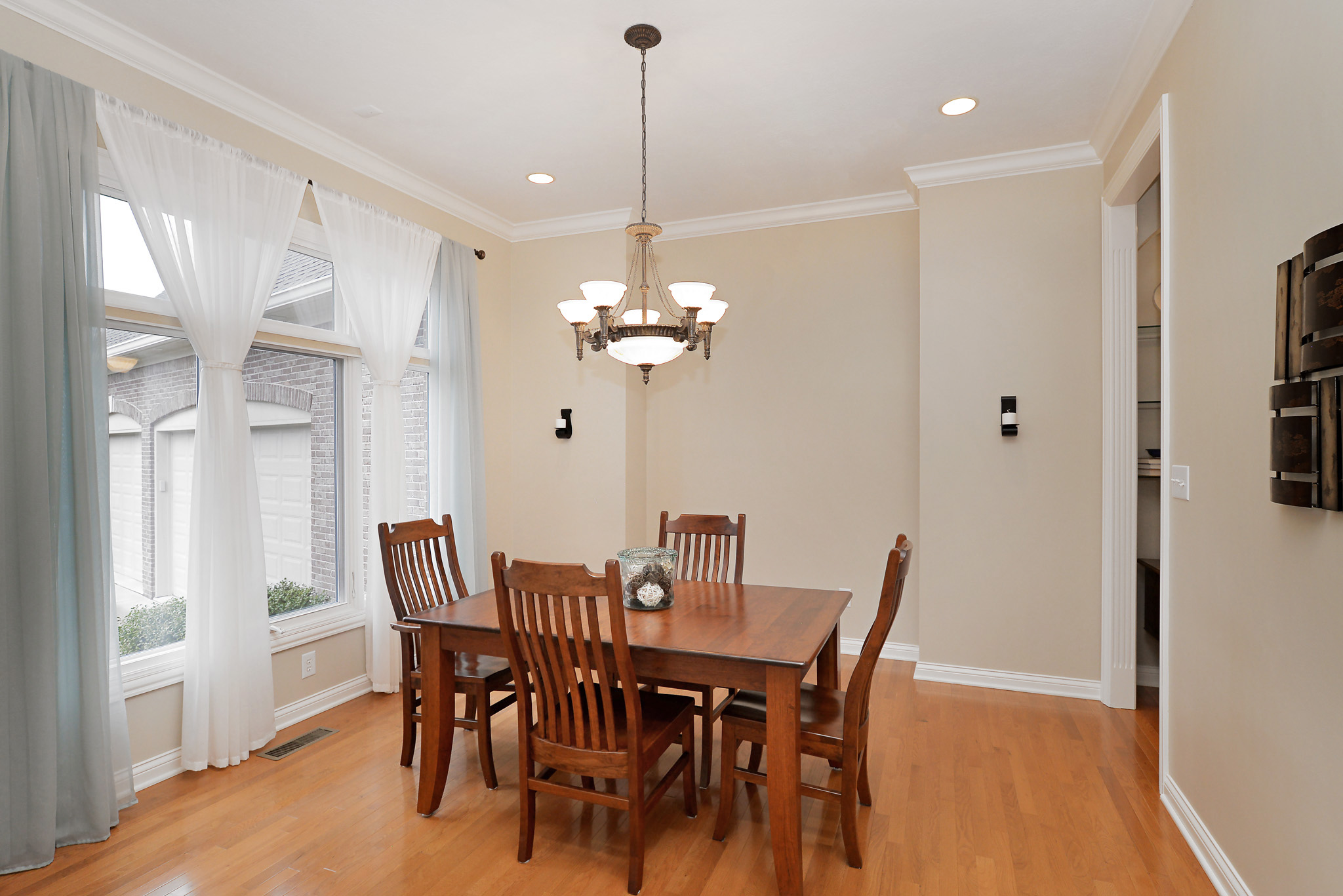 10784 Giselle Way, Fishers, IN 46040