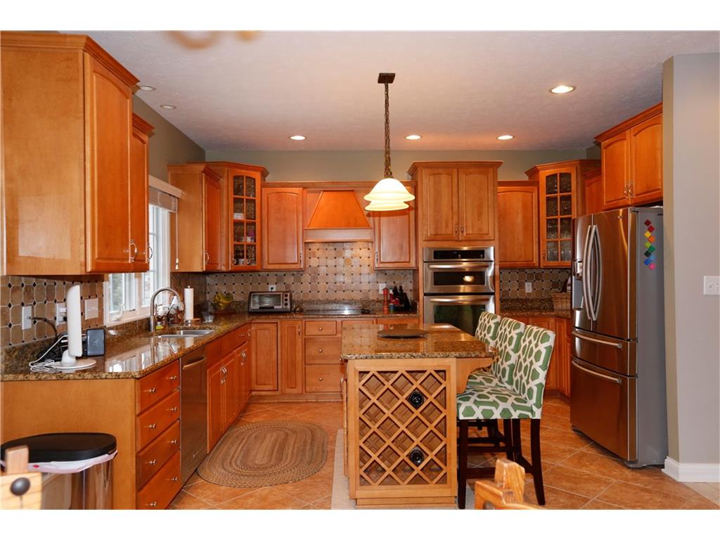 11062 Harbor Bay Drive, Fishers, IN 46040