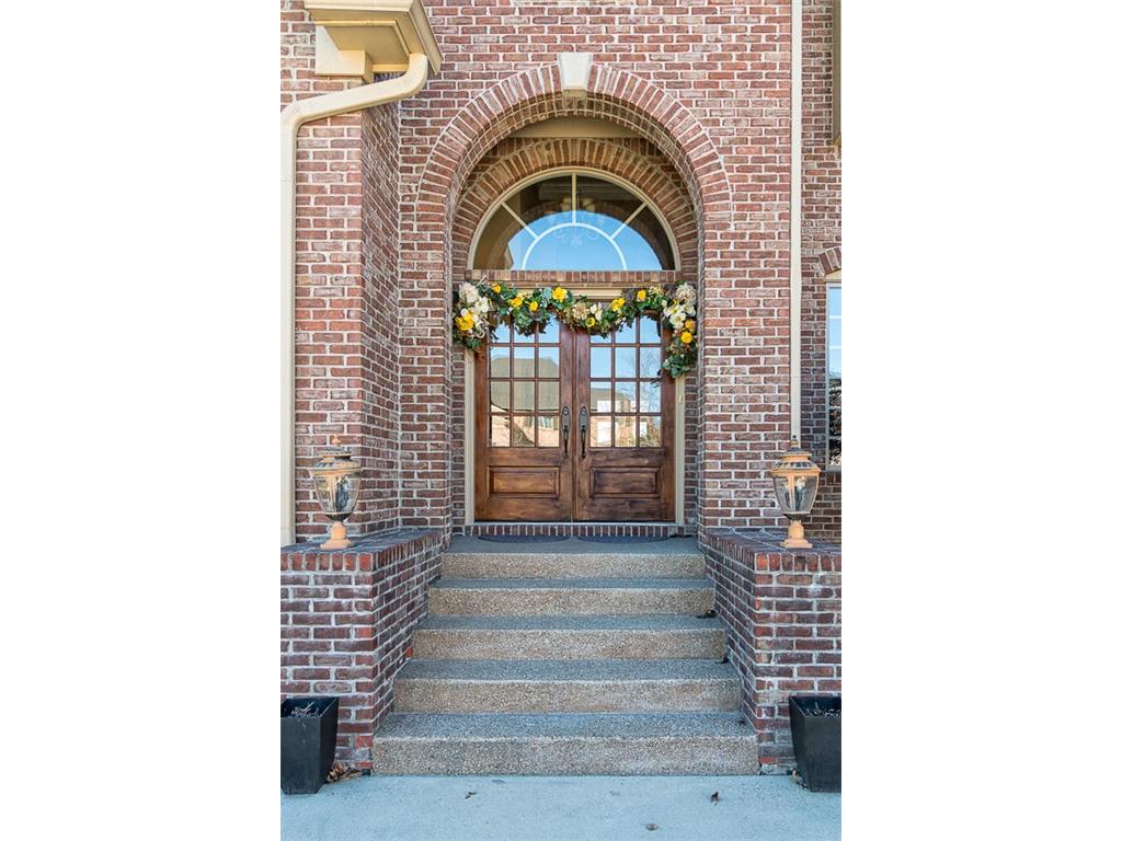 10813 Giselle Way, Fishers, IN 46040