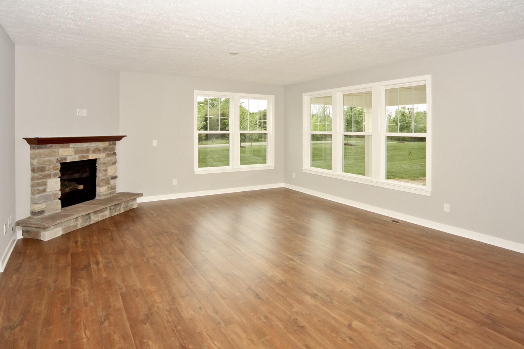 10226 Cloverbank Drive, Fortville, IN 46040