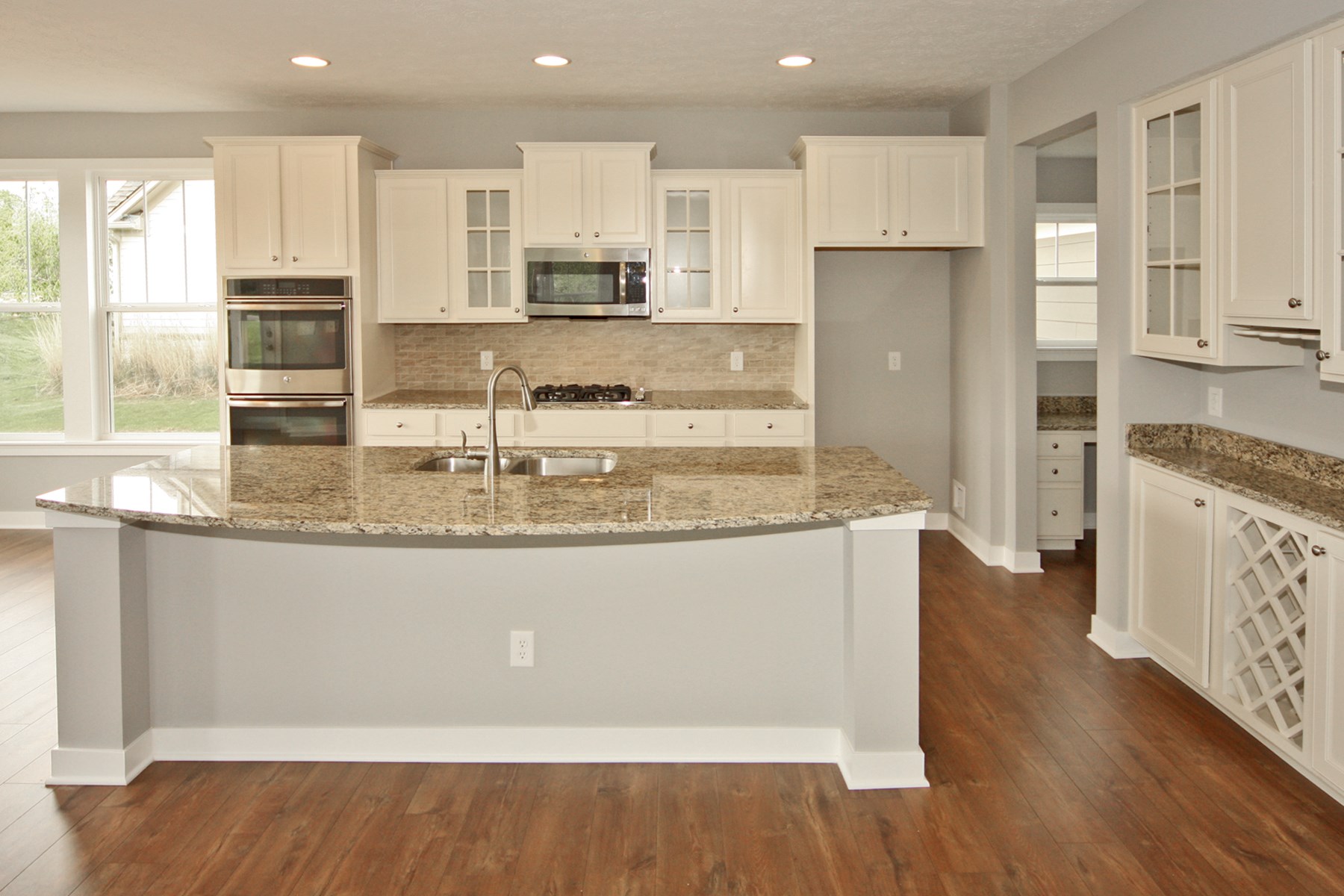 10226 Cloverbank Drive, Fortville, IN 46040