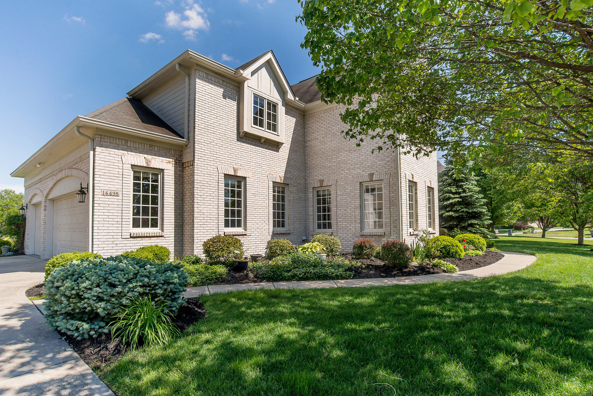 14498 Brookfield Drive, Fishers, IN 46040