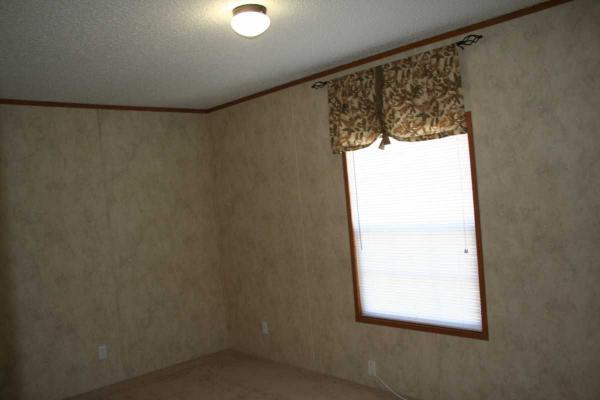 Hoosier Estates 908 Evelyn WayLebanon, IN 46052
