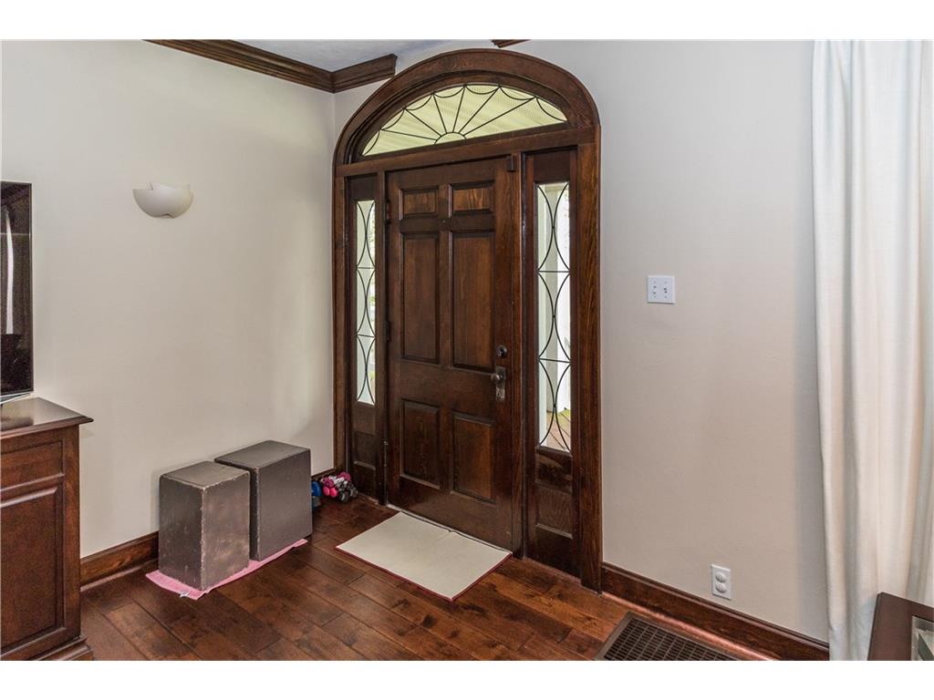 9268 South 400 E, Markleville, IN 46056