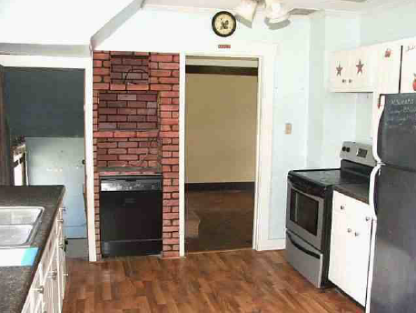410 E Jackson StMulberry, IN, 46058Clinton County