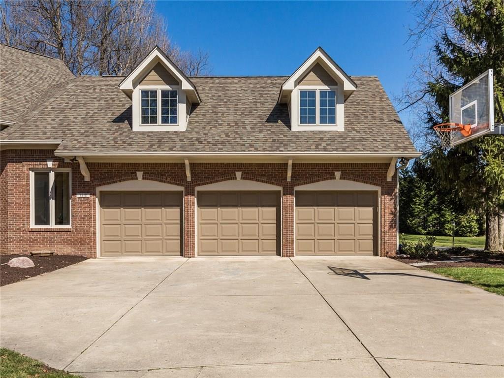 7212 OAK HARBOUR Circle, Noblesville, IN 46060