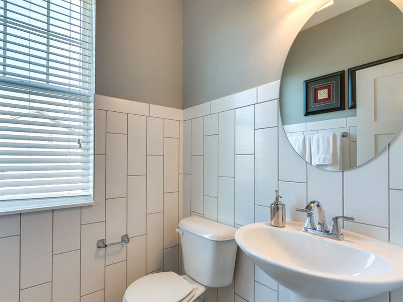 4905 Andover Parkway, Westfield, IN 46062