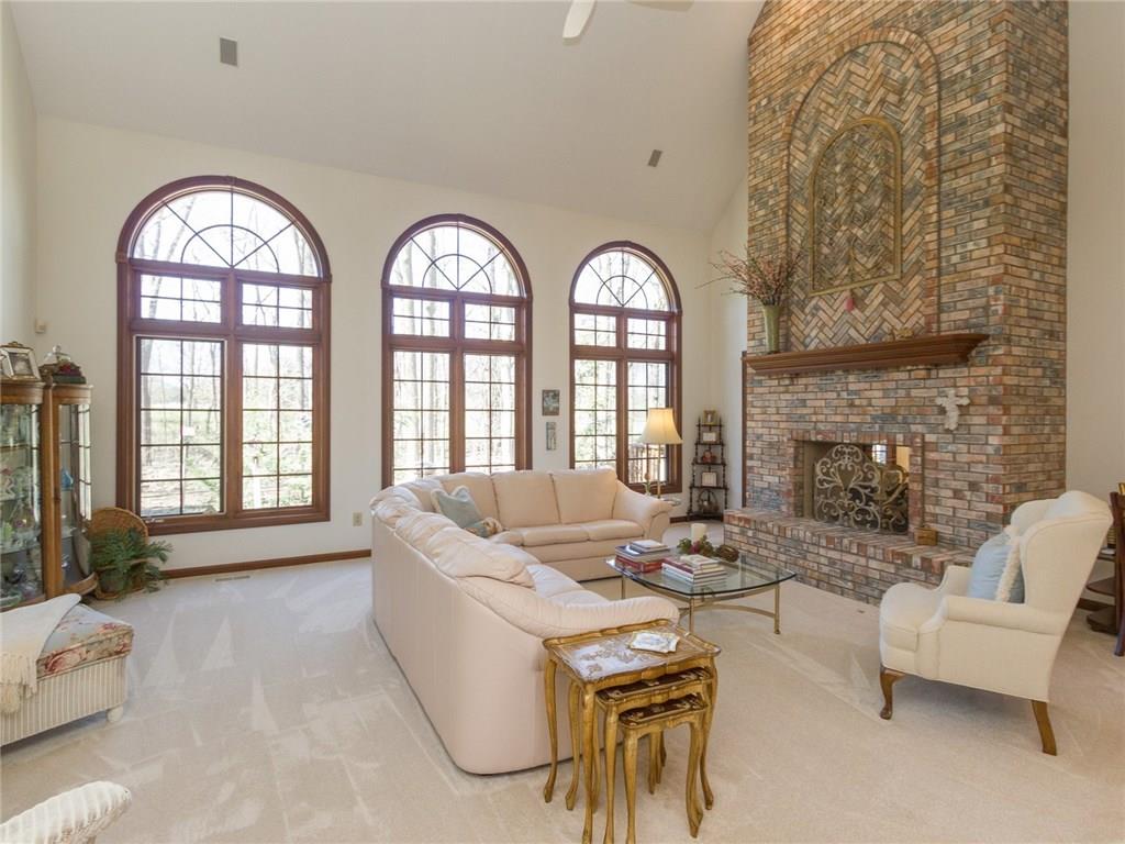 1066 Pebble Brook Drive, Noblesville, IN 46062