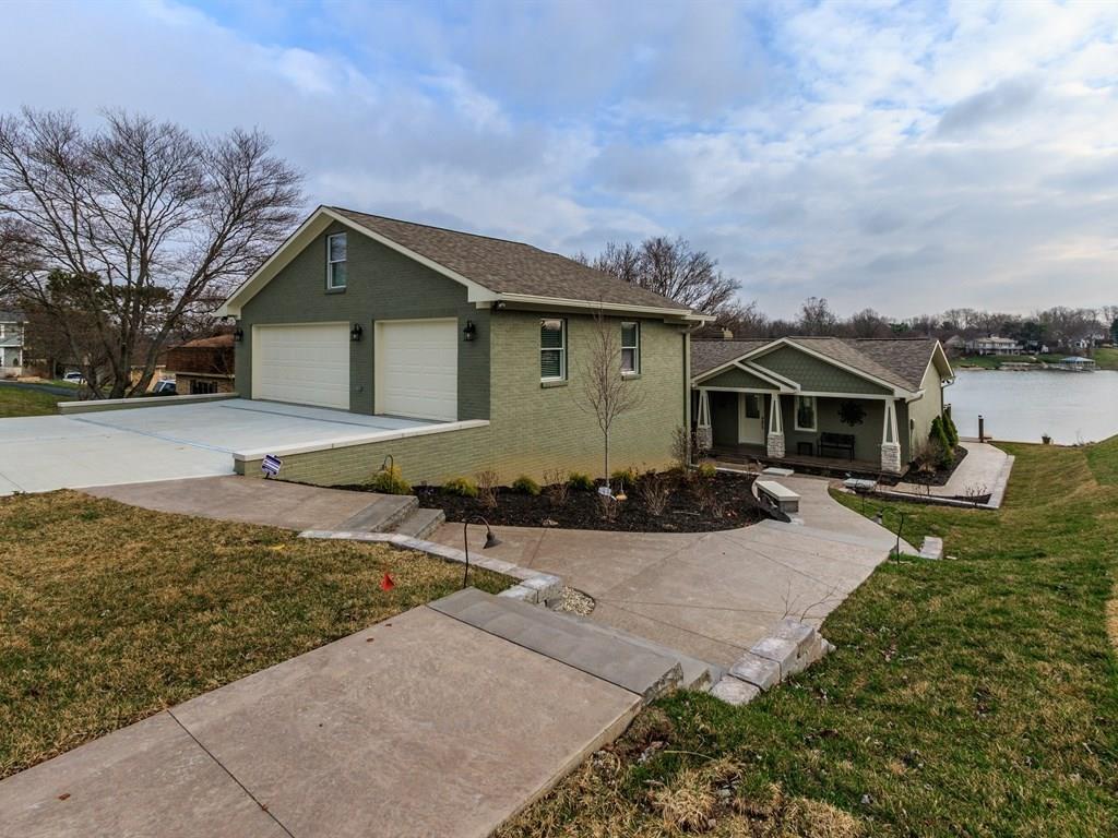 1403 COTTONWOOD Circle, Noblesville, IN 46062