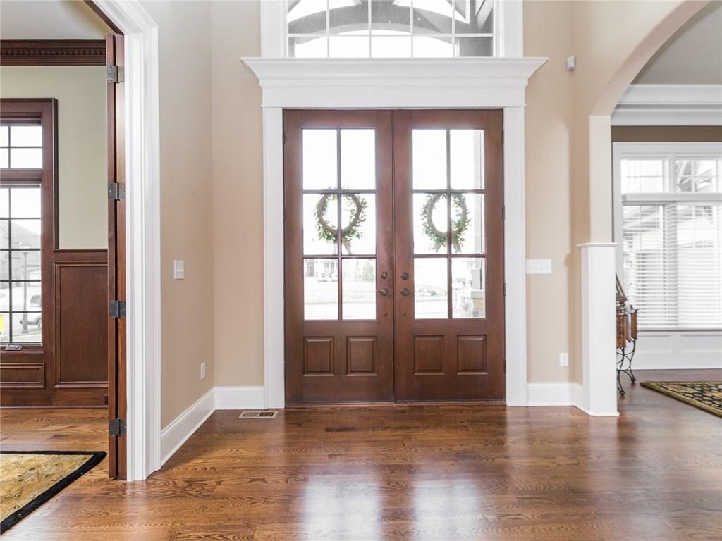16735 MORRIS MANOR Court, Westfield, IN 46062