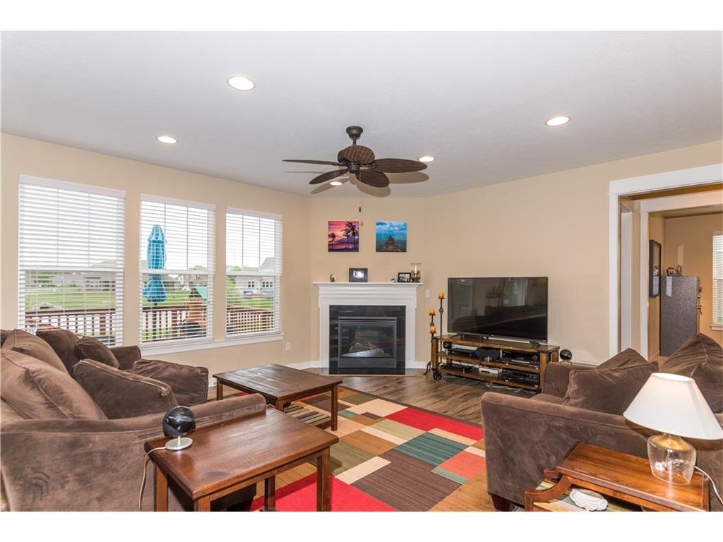 5573 Lake Station Lane, Noblesville, IN 46062