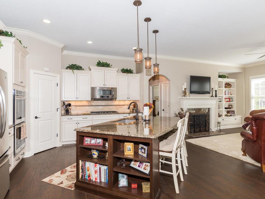 3323 ADARE Circle, Westfield, IN 46062