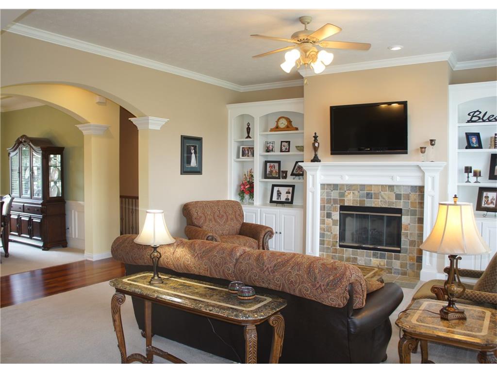 2720 Old Vines Drive, Westfield, IN 46074