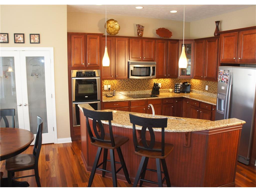 2720 Old Vines Drive, Westfield, IN 46074