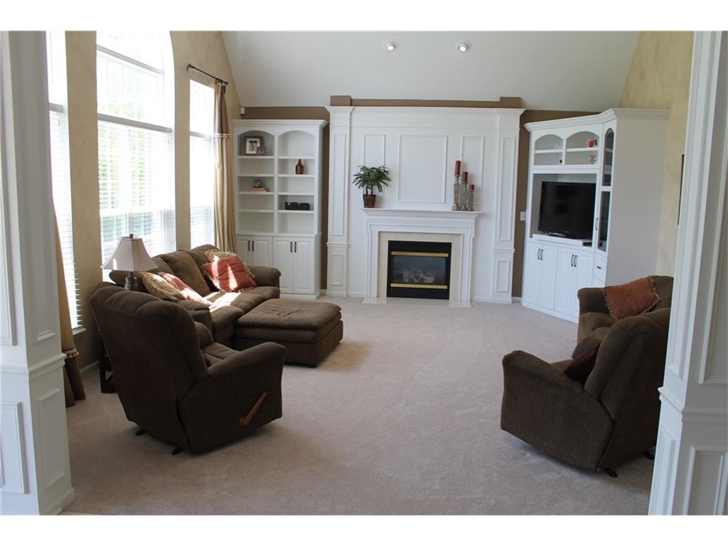 13641 Shorecove Court, Carmel, IN 46074