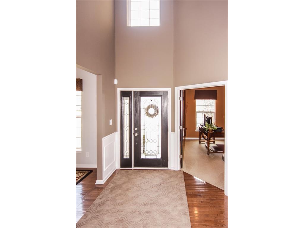 3238 Cimmaron Ash Drive, Zionsville, IN 46077
