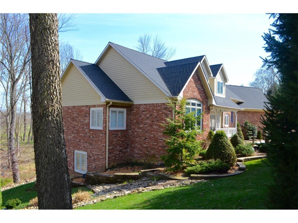 645 Mulberry Street, Zionsville, IN 46077
