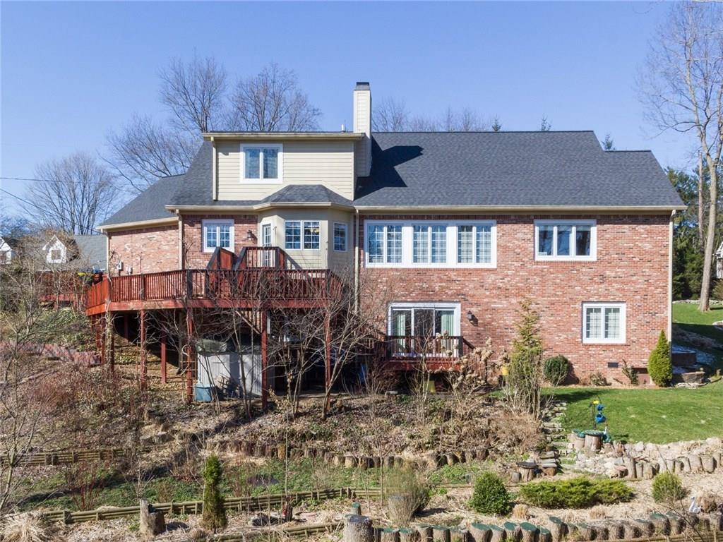 645 Mulberry Street, Zionsville, IN 46077