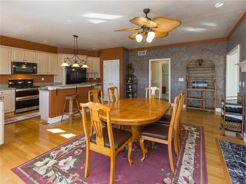 645 Mulberry Street, Zionsville, IN 46077