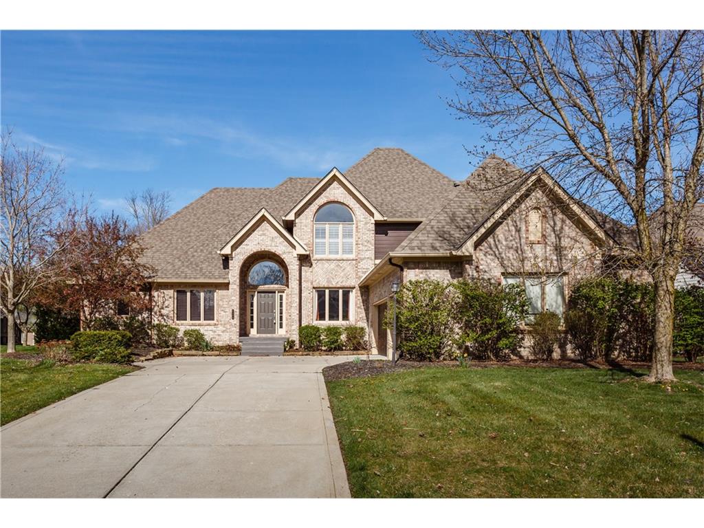 4324 Riverbirch Run, Zionsville, IN 46077
