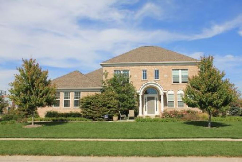 5138 Pebblepointe Pass, Zionsville, IN 46077
