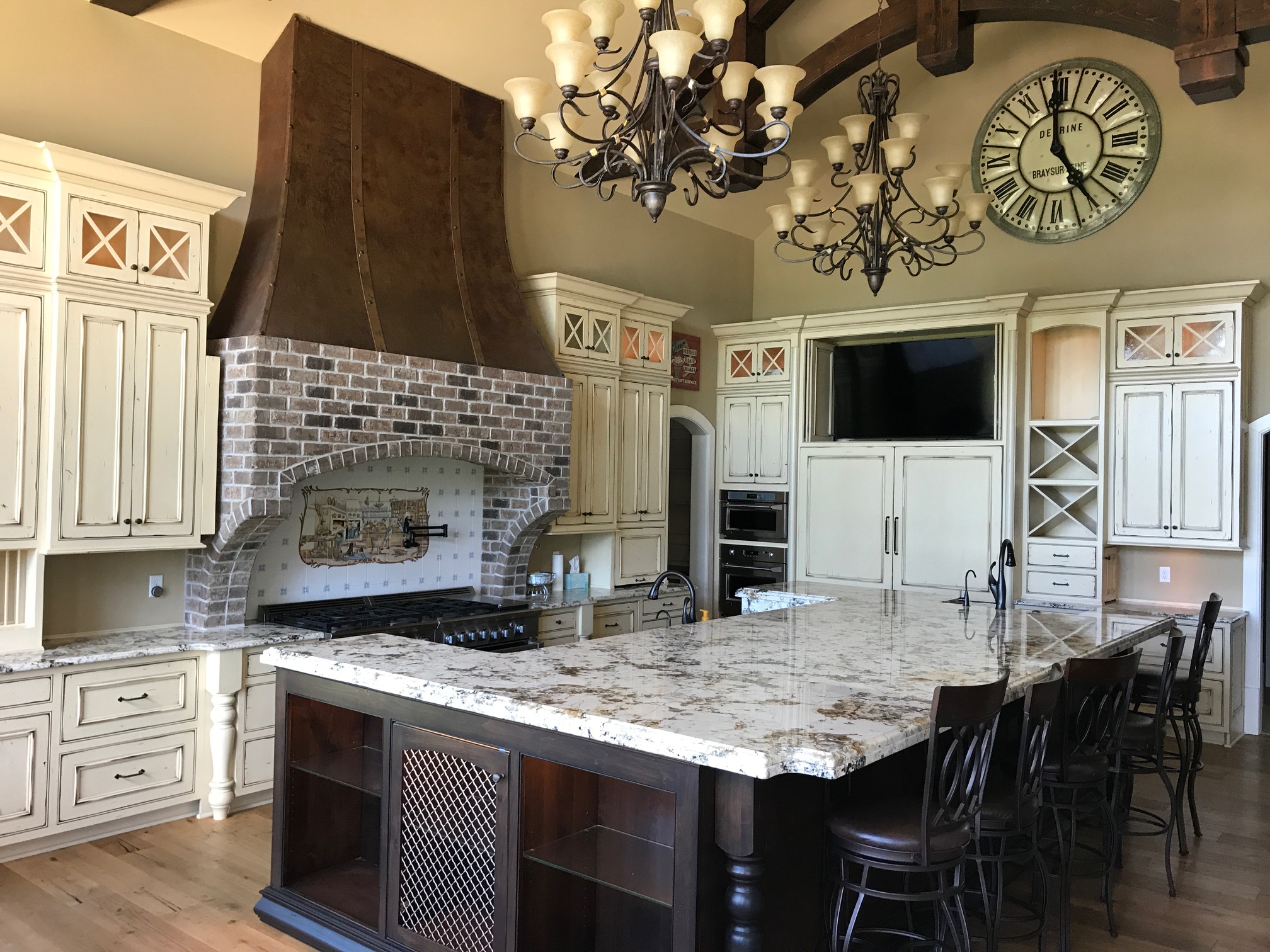 8346 E. 500 S., Zionsville, IN 46077