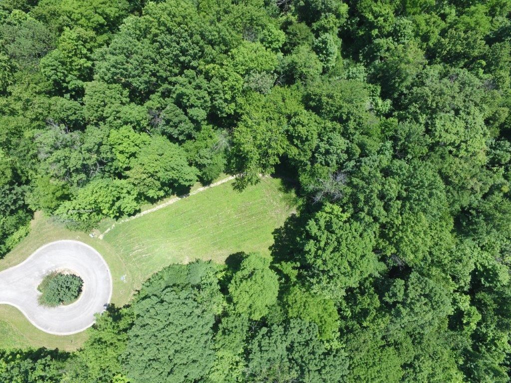 6650 Montana Springs Drive, Zionsville, IN 46077