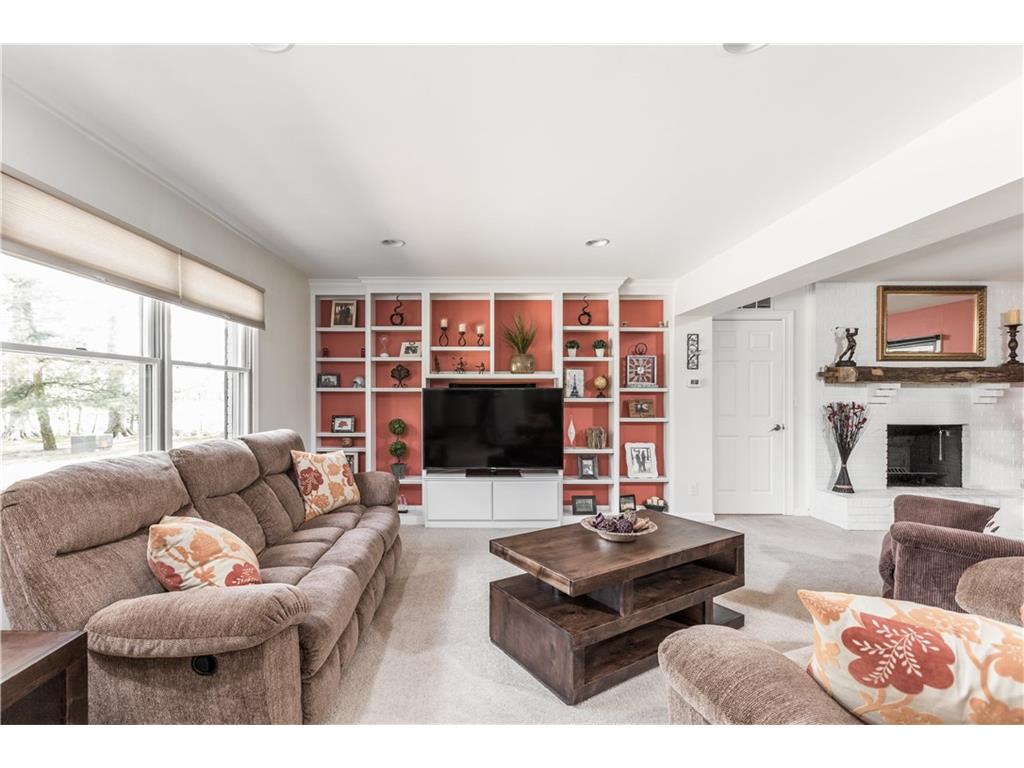 1702 South 1100 E, Zionsville, IN 46077