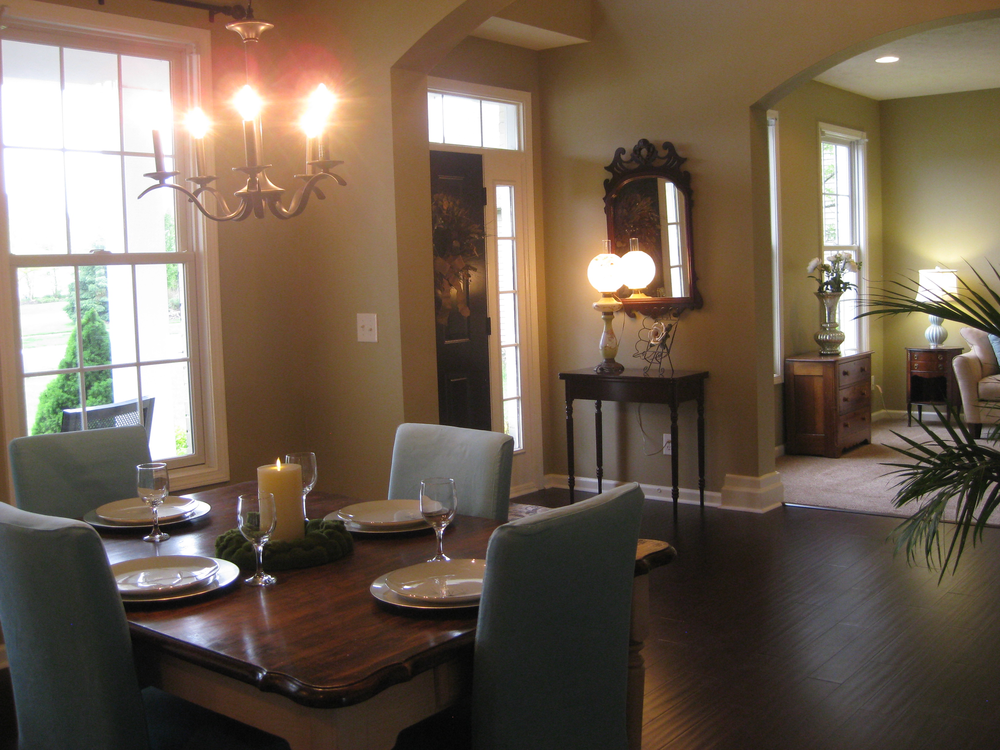 8838 Amber Stone Court, Zionsville, IN 46077