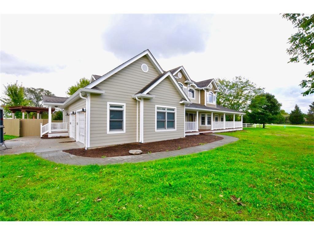 9753 LAKEWOOD Drive, Zionsville, IN 46077