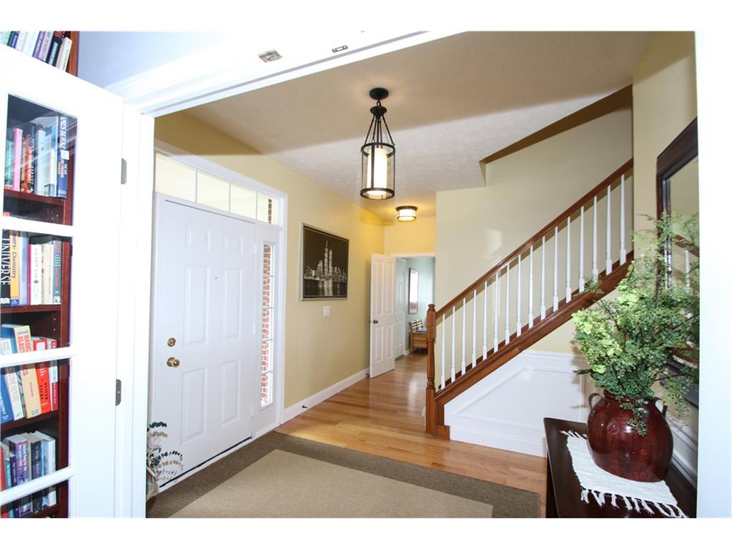 4300 Sedge Court, Zionsville, IN 46077