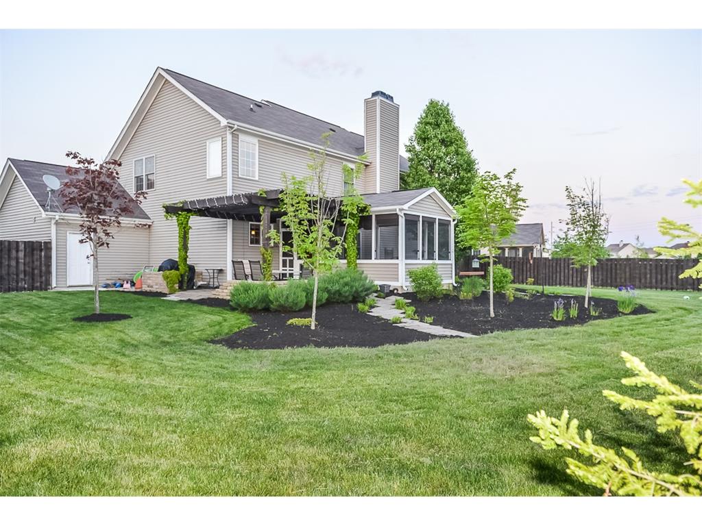 8797 Weather Stone Crossing, Zionsville, IN 46077