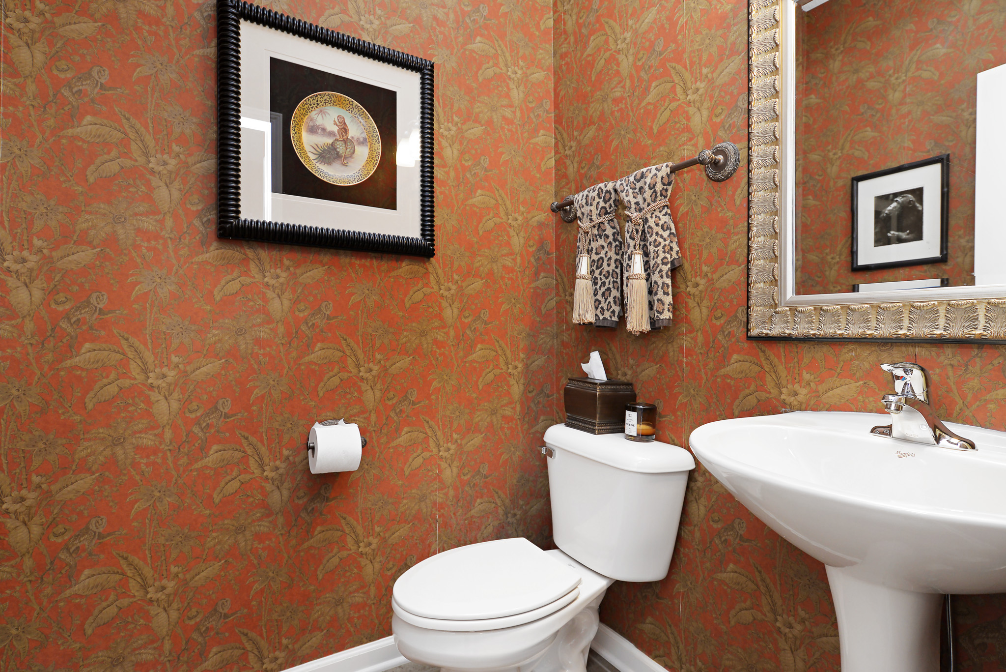 6549 Briarwood Place, Zionsville, IN 46077