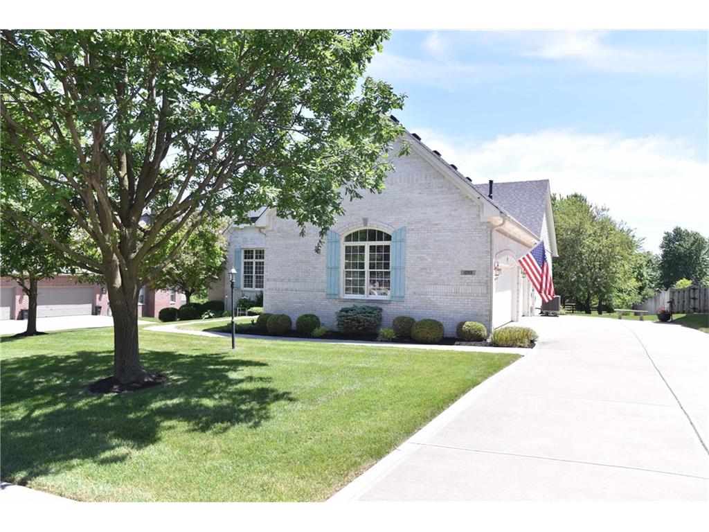 1299 Huntington Woods Road, Zionsville, IN 46077