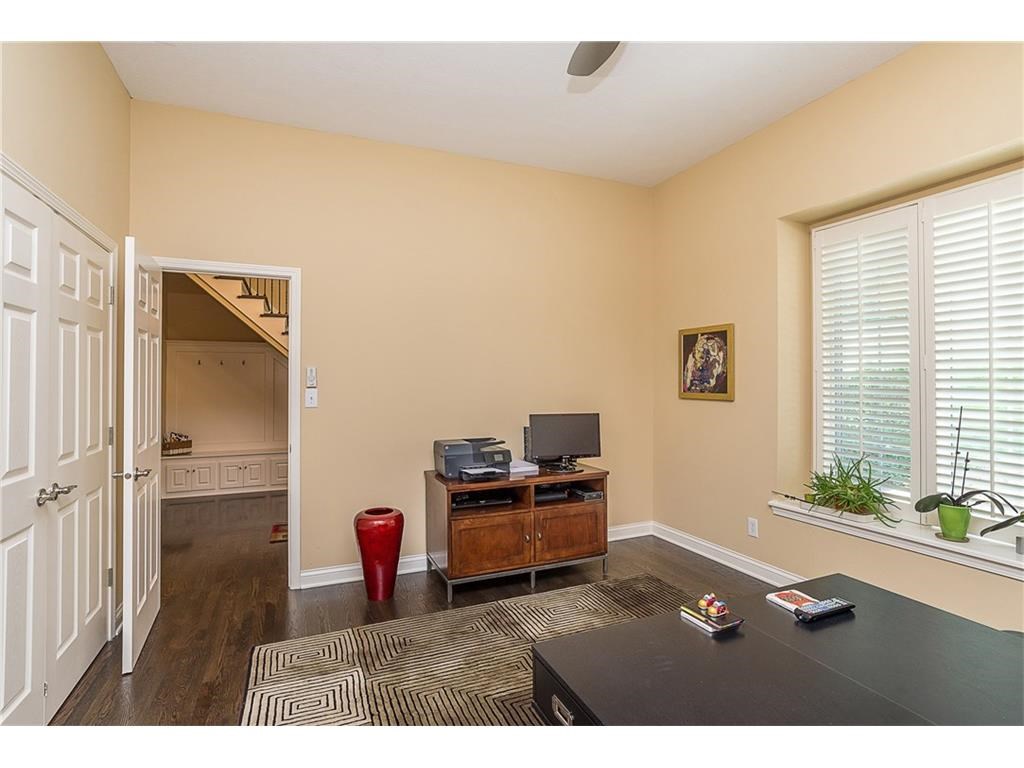 5531 Turkey Foot Road, Zionsville, IN 46077