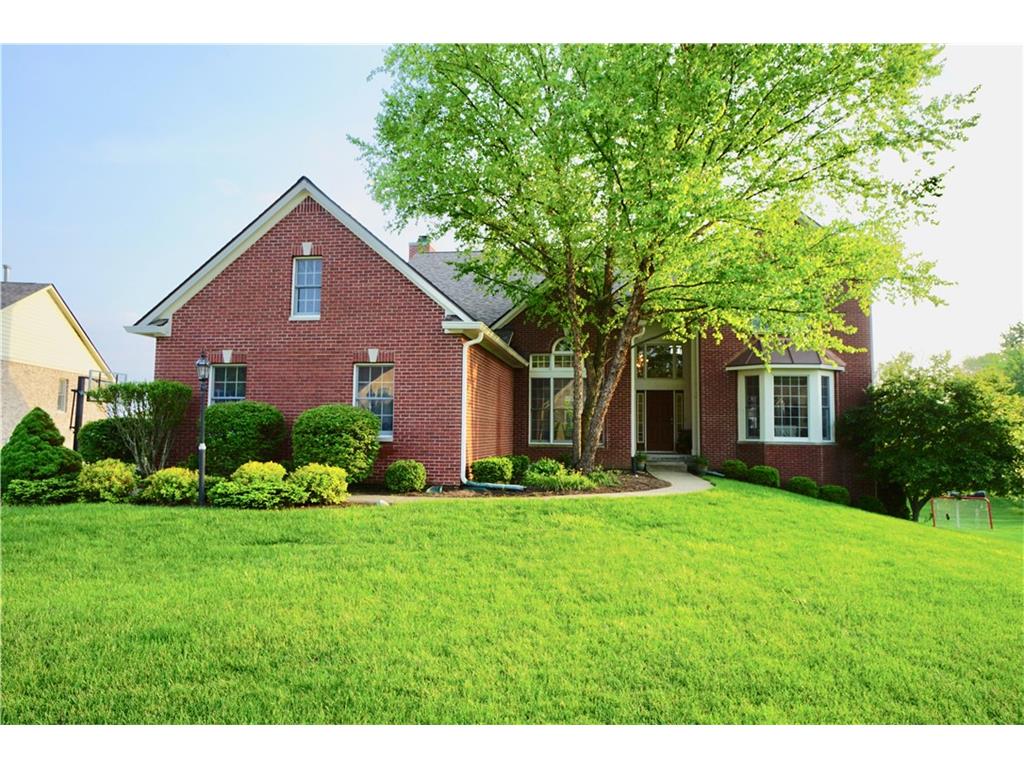 1077 Sullivans Ridge, Zionsville, IN 46077