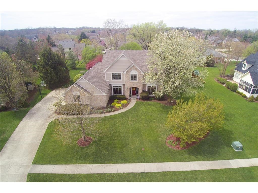 510 Phantom Court, Zionsville, IN 46077
