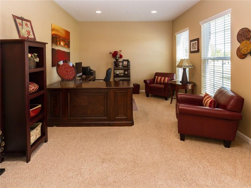 9280 Windrift Way, Zionsville, IN 46077