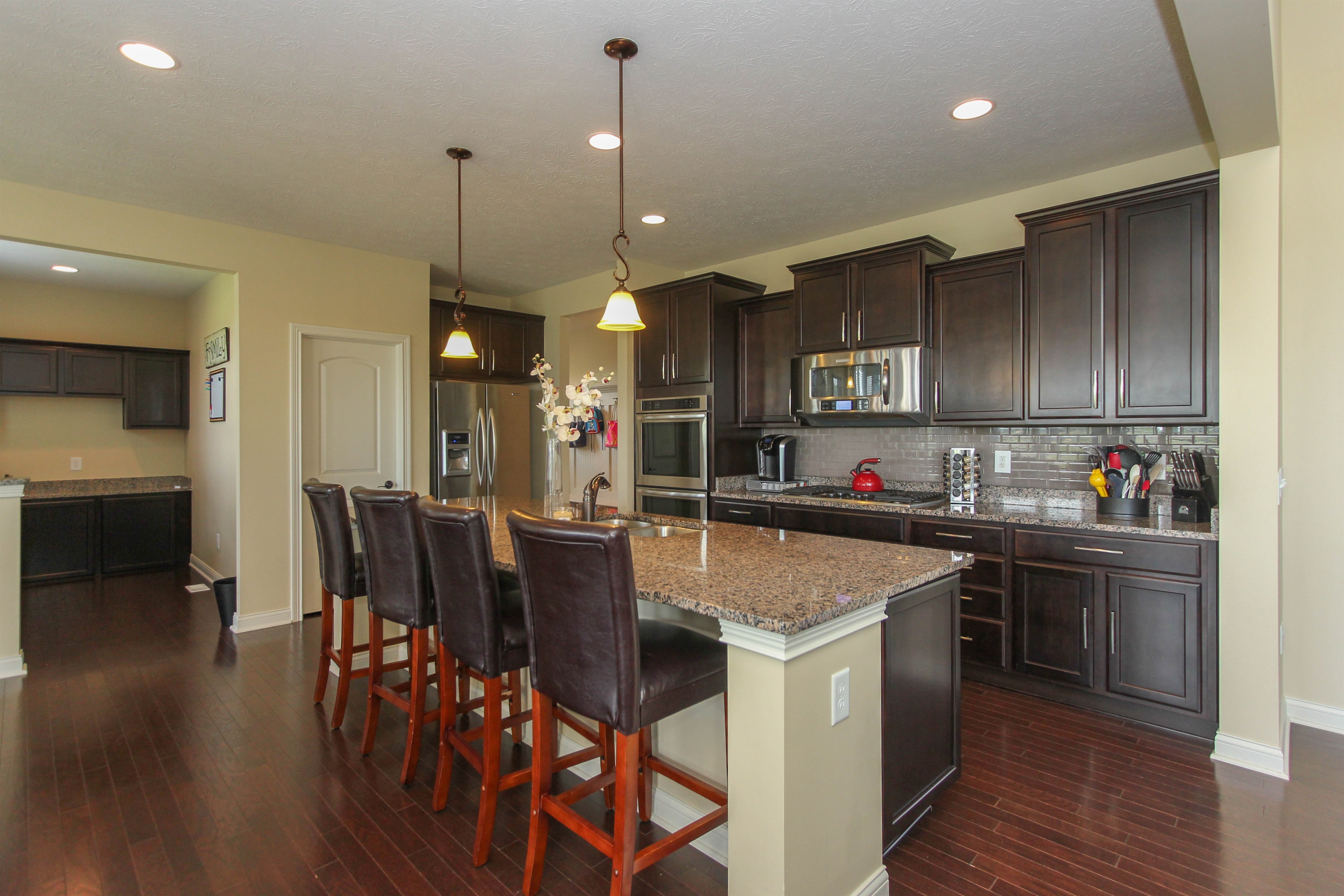 8732 Windpointe Pass, Zionsville, IN 46077