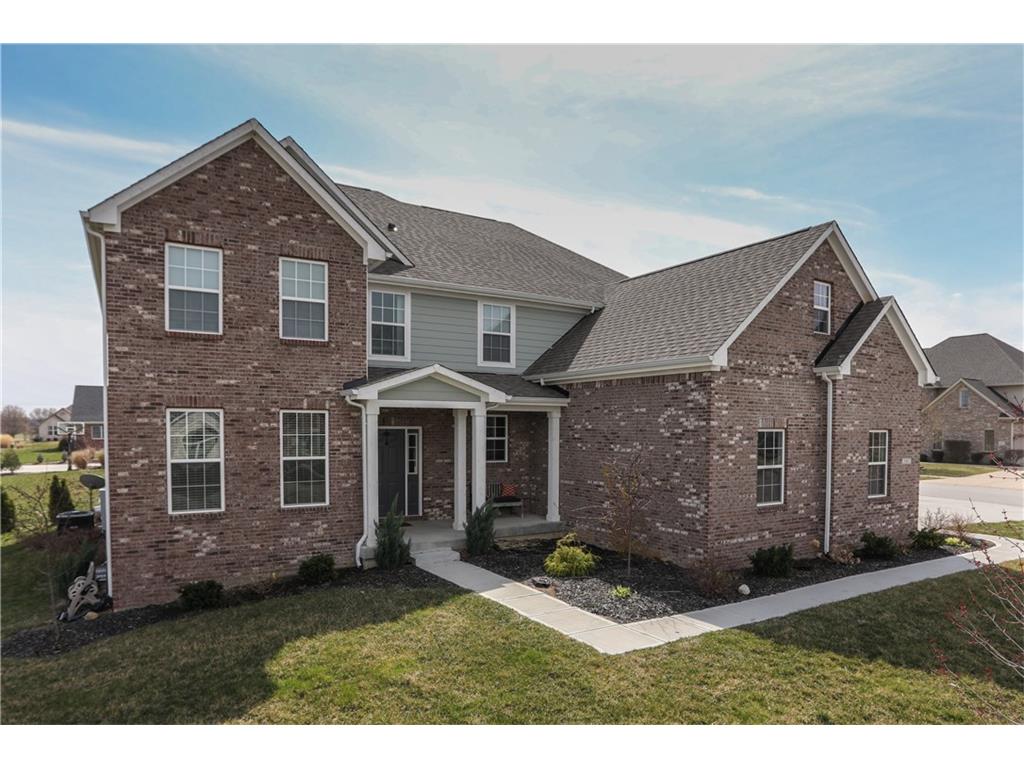 5067 Worthington Drive, Bargersville, IN 46106